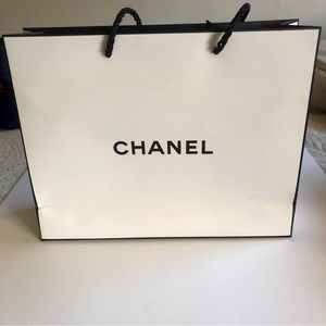 CHANEL Gift Shopping Bag